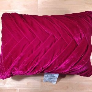 14"x20" Merlot Pleated Velvet Lumbar Pillow